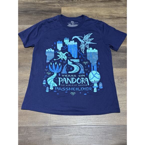 Disney World Avatar Pandora 5 Year Passholder Anniversary Tshirt - Size Large - Picture 1 of 5